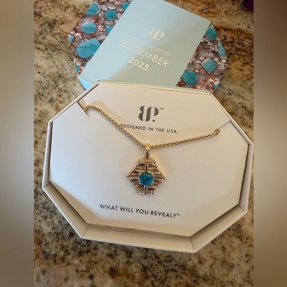 SOLD ❤️❤️❤️ - Picture 3 of 4